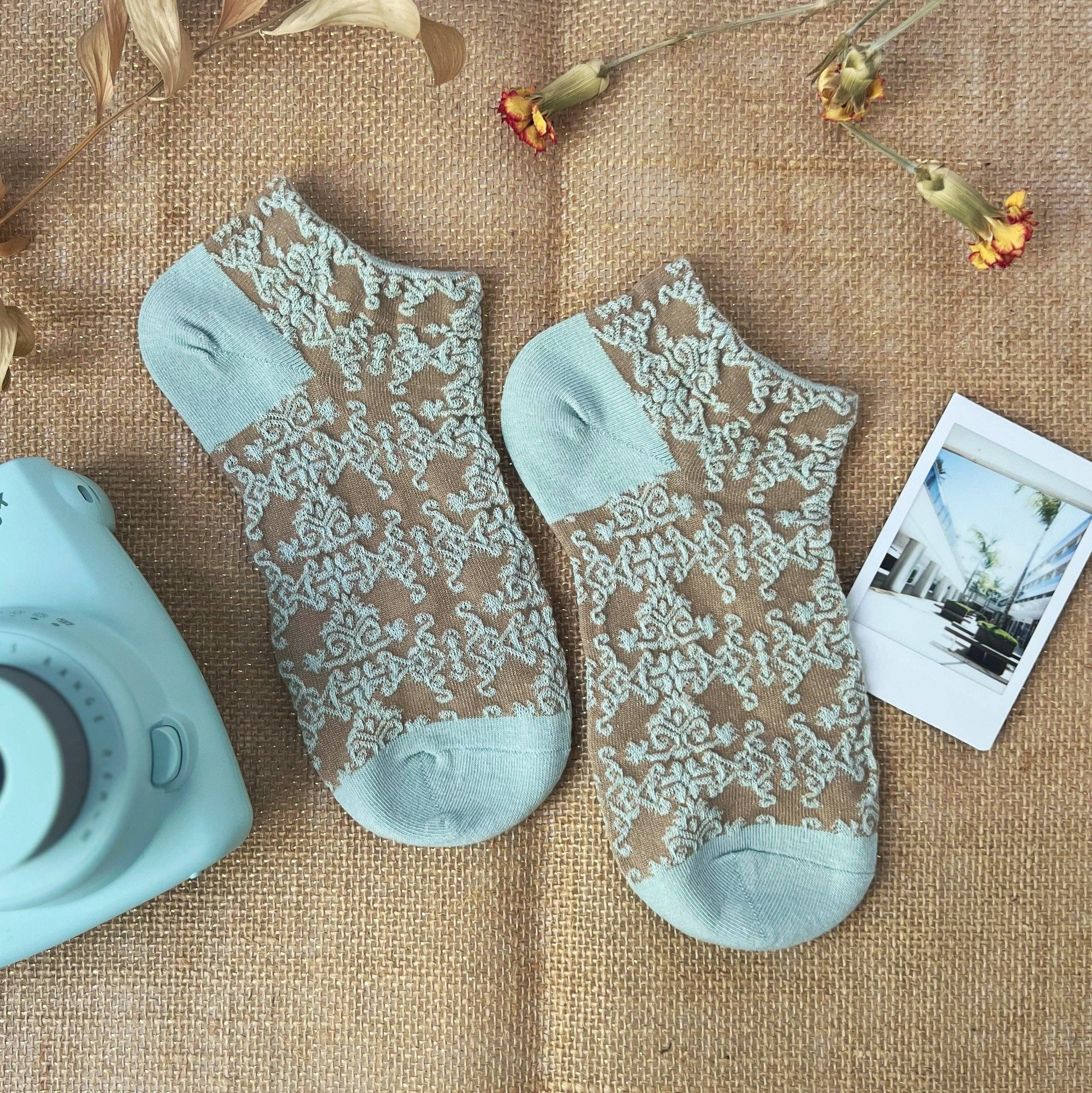 Haden Floral Ankle Socks: Mustard