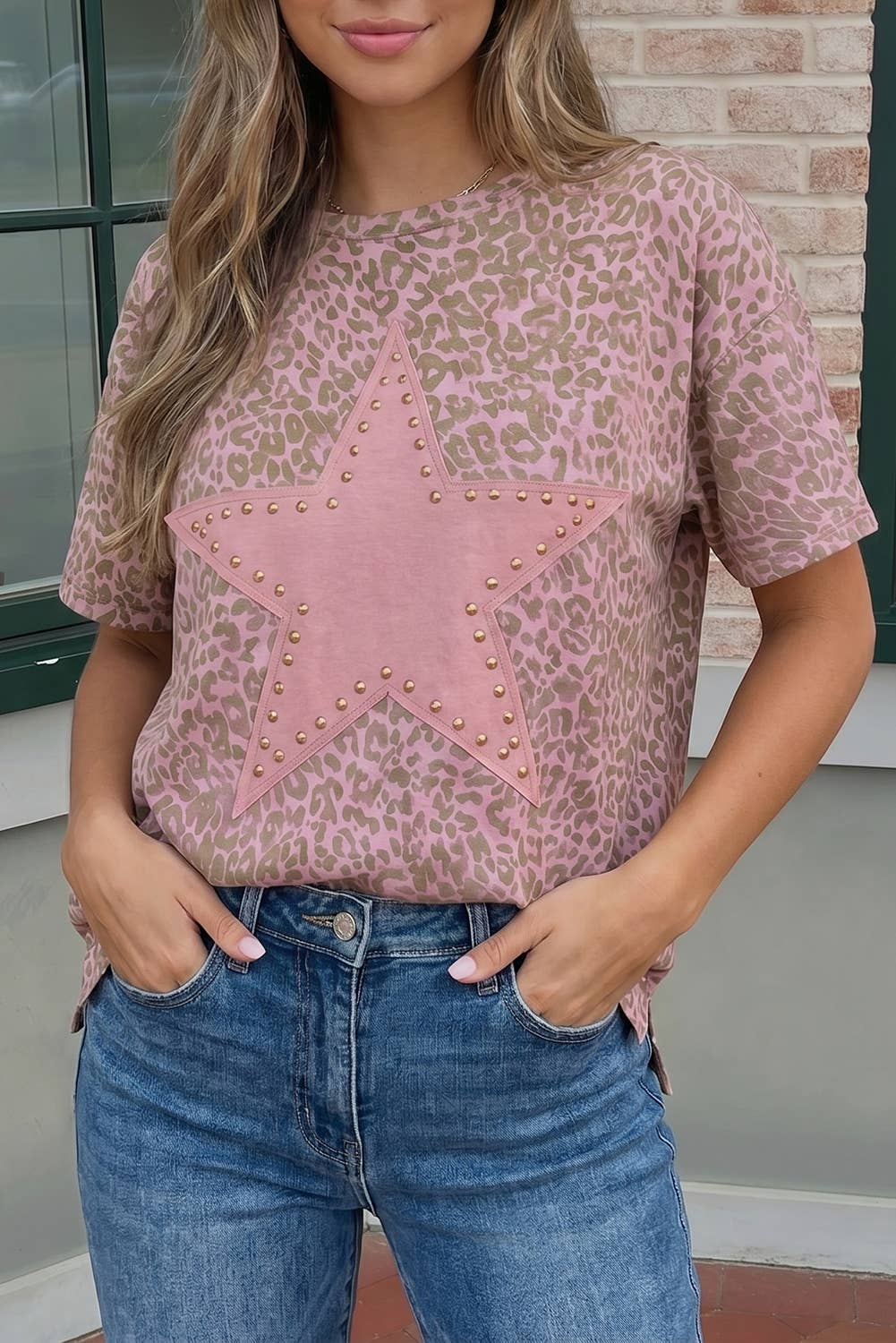 Leopard Retro Studded Star Patch Loose Tee: Khaki / M