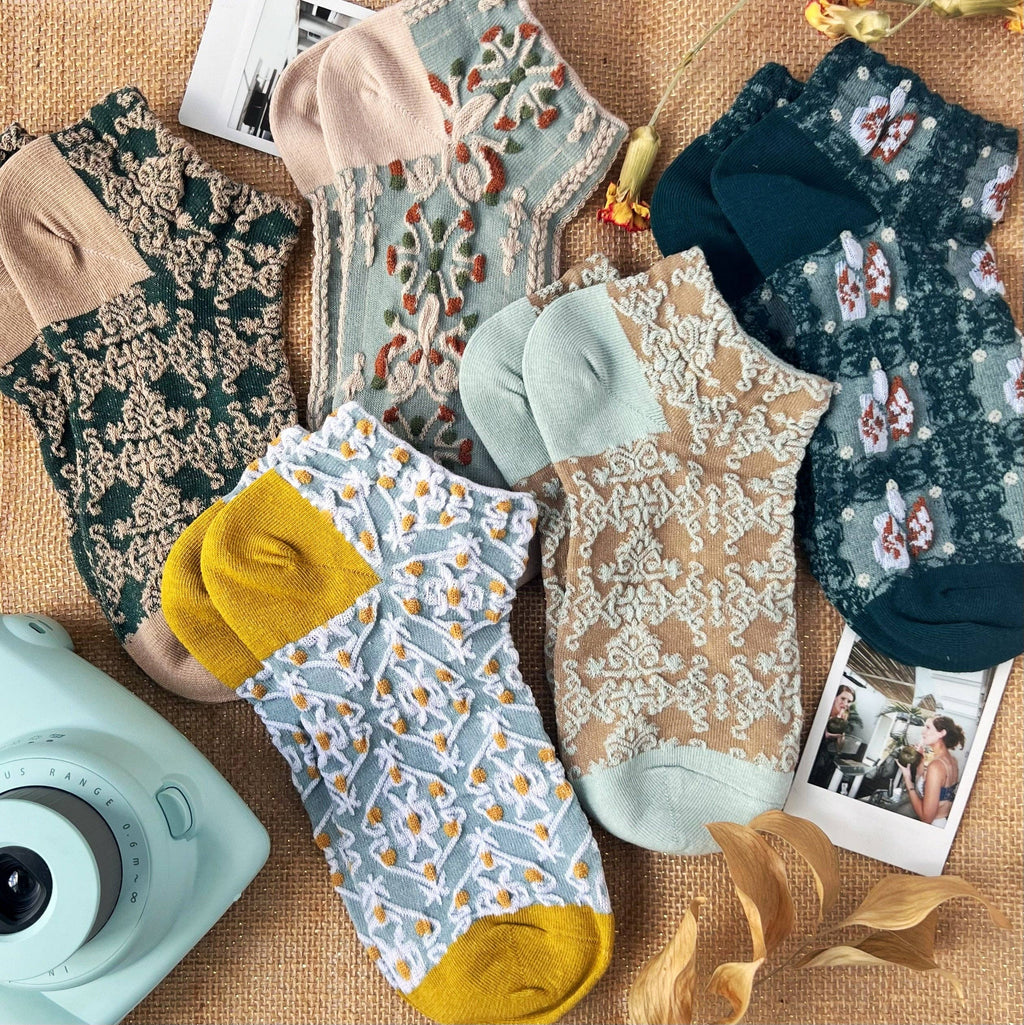 Haden Floral Ankle Socks: Mustard