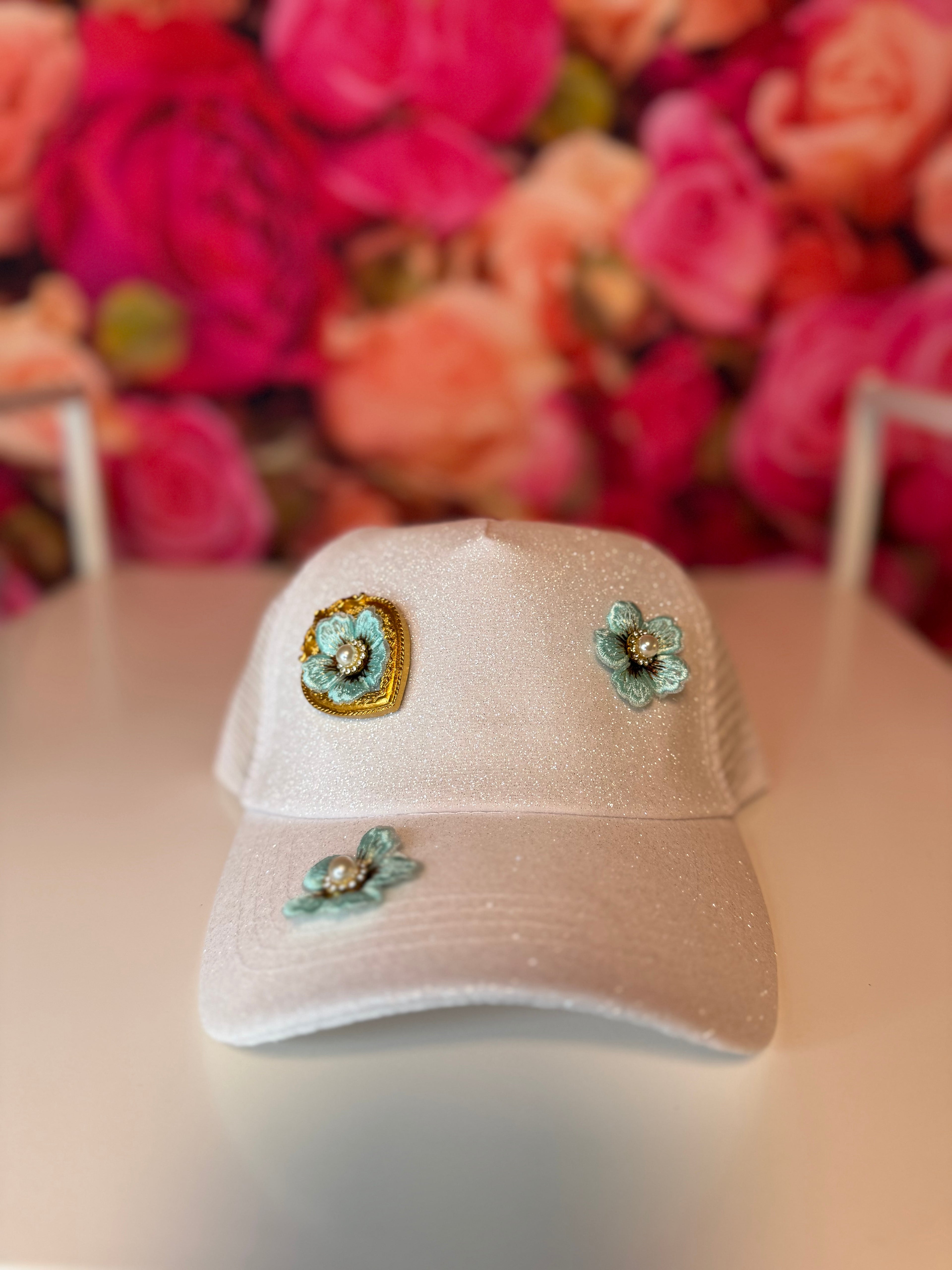 White Glitter Blue Flower Vintage Trucker Hat