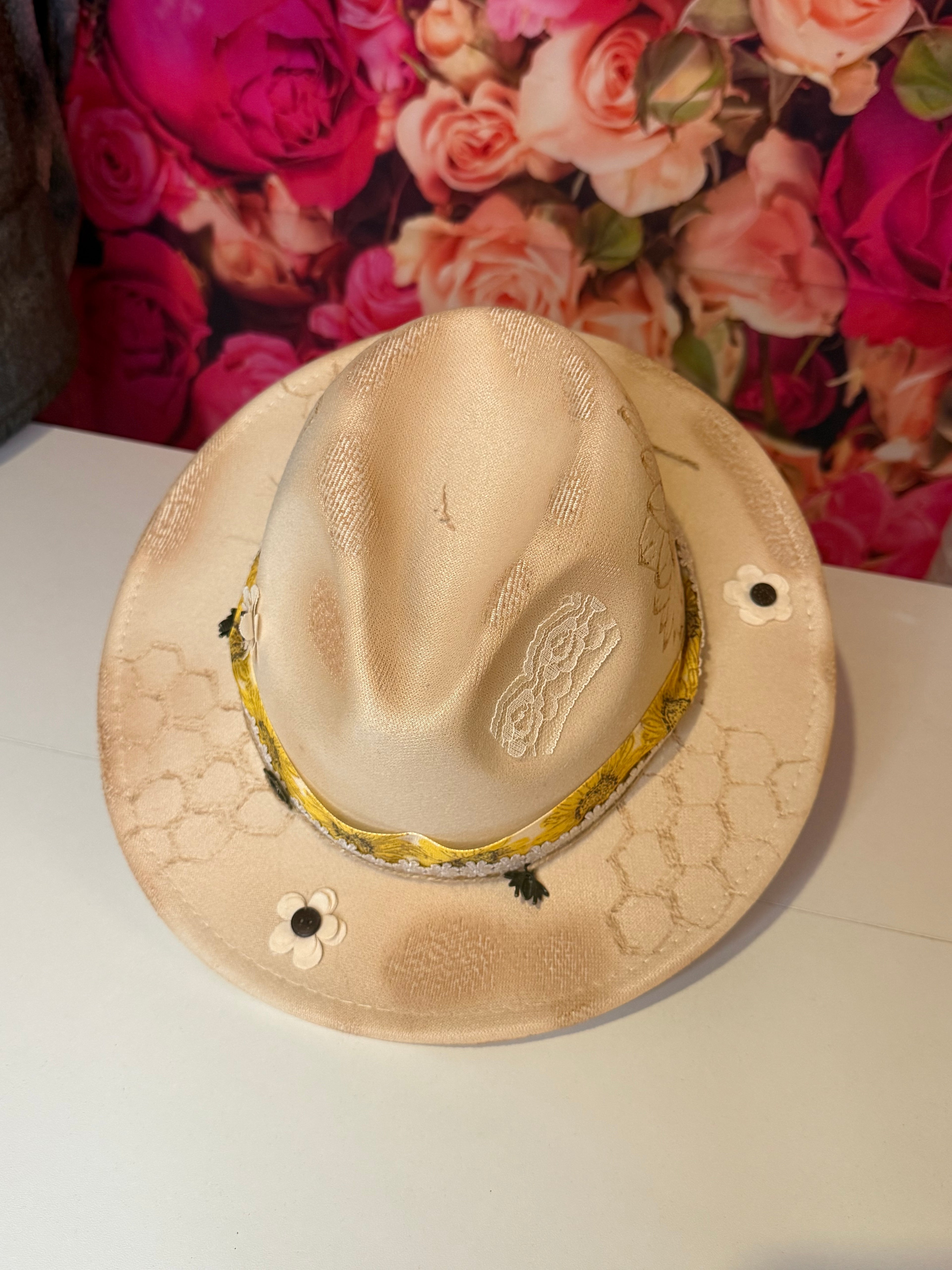 Bee Burnt Western Hat
