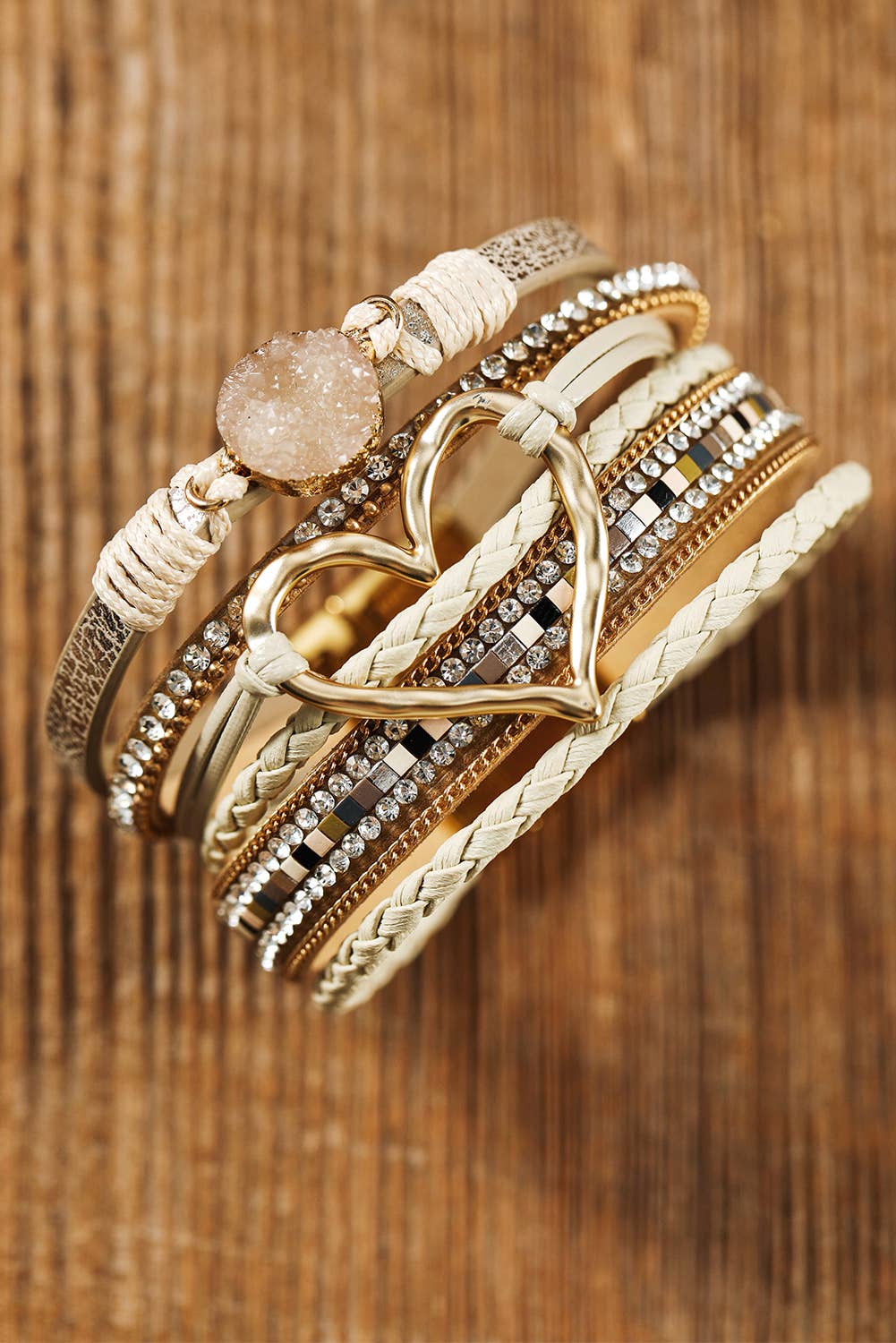 Valentine Bohemian Heart Rhinestone Magnetic Buckle Bracelet: Beige / Missy / One Size